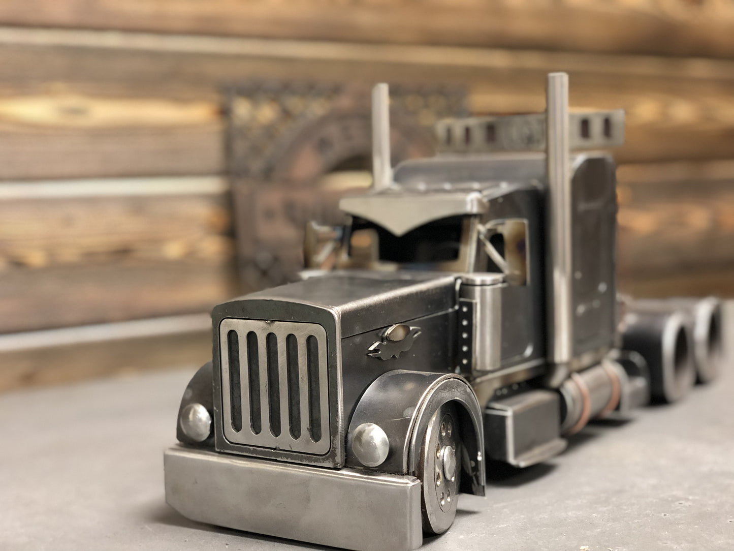 Precision-Built Model Truck with Classic American Design